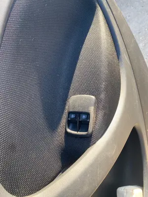 Foto de MANDO ELEVALUNAS DELANTERO DERECHO SMART FORFOUR
