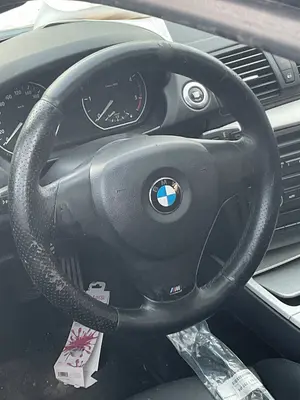 Foto de VOLANTE BMW SERIE 1 BERLINA (E81/E87) 2.0 Turbodiesel CAT (143 CV / 105 KW) foto 2