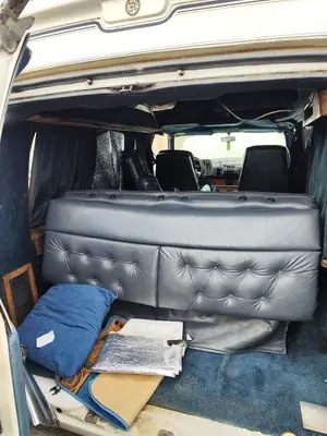 Foto de GOMAS CONTORNO PUERTA CHEVROLET ASTRO VAN 4.3 V6 CAT (189 CV / 139 KW)