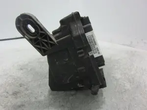 Foto de CAJA RELES / FUSIBLES PEUGEOT 206 + 1.1 (60 CV / 44 KW) referencia 9657608880 foto 7