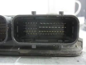 Foto de CENTRALITA MOTOR UCE TOYOTA AVENSIS CROSS SPORT (T27) 1.8 16V CAT (147 CV / 108 KW) referencia 8966105F40 foto 2
