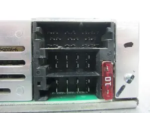 Foto de SISTEMA AUDIO / RADIO CD CITROEN BERLINGO 1.6 16V HDi (90 CV / 66 KW) referencia 96635824XT foto 3