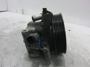 Foto de BOMBA DIRECCION FORD FOCUS BERLINA (CAP) referencia 4M5Q3A733AR foto 4