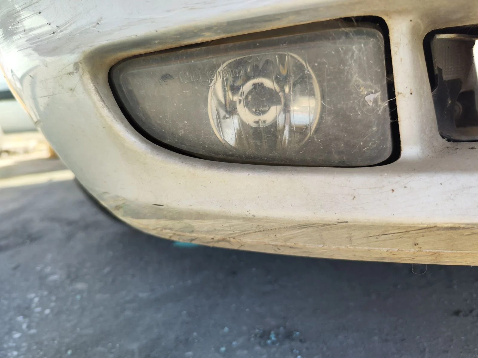 Foto de FARO ANTINIEBLA DERECHO VOLVO S40 BERLINA 1.9 Diesel CAT (116 CV / 85 KW)