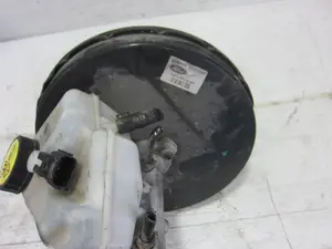 Foto de SERVOFRENO FORD MONDEO BERLINA (GE) 3.0 V6 24V CAT (226 CV / 166 KW) referencia 0204024585 foto 2