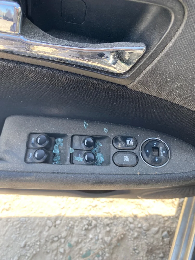 Foto de MANDO ELEVALUNAS DELANTERO IZQUIERDO HYUNDAI I30 (FD) 1.4 CAT (109 CV / 80 KW)
