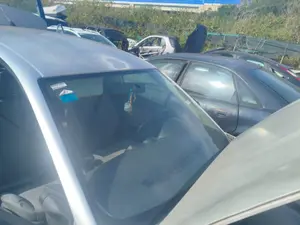 Foto de PARABRISAS SEAT CORDOBA BERLINA (6L2) 1.4 16V (75 CV / 55 KW) referencia 6L0845011H foto 3