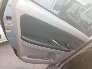 Foto de GUARNECIDO PUERTA TRASERA IZQUIERDA MITSUBISHI GRANDIS (NA0W) 2.0 DI-D CAT (136 CV / 100 KW)