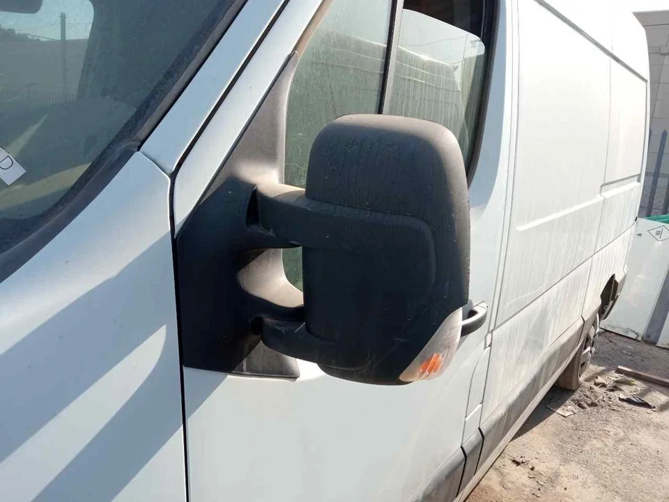 Foto de RETROVISOR IZQUIERDO NISSAN NV400 FURGON (X62) 2.3 dCi Diesel CAT (125 CV / 92 KW)