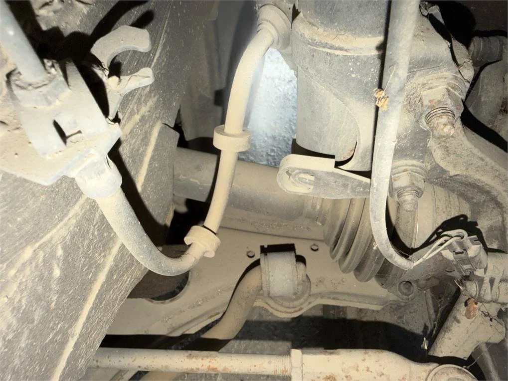 Foto de MANGUETA DELANTERA IZQUIERDA SEAT CORDOBA BERLINA (6K2)