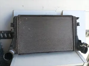 Foto de INTERCOOLER VOLKSWAGEN GOLF V (1K1)(10.2003) referencia 1K0145803E