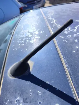 Foto de ANTENA FORD FOCUS CABRIO (CA5) 2.0 TDCi CAT (136 CV / 100 KW)