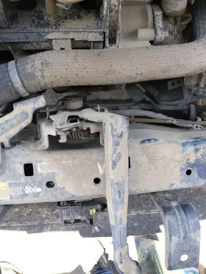Foto de CERRADURA CAPO NISSAN MICRA (K14) 1.0 12V CAT (71 CV / 52 KW) referencia 656015FA0B