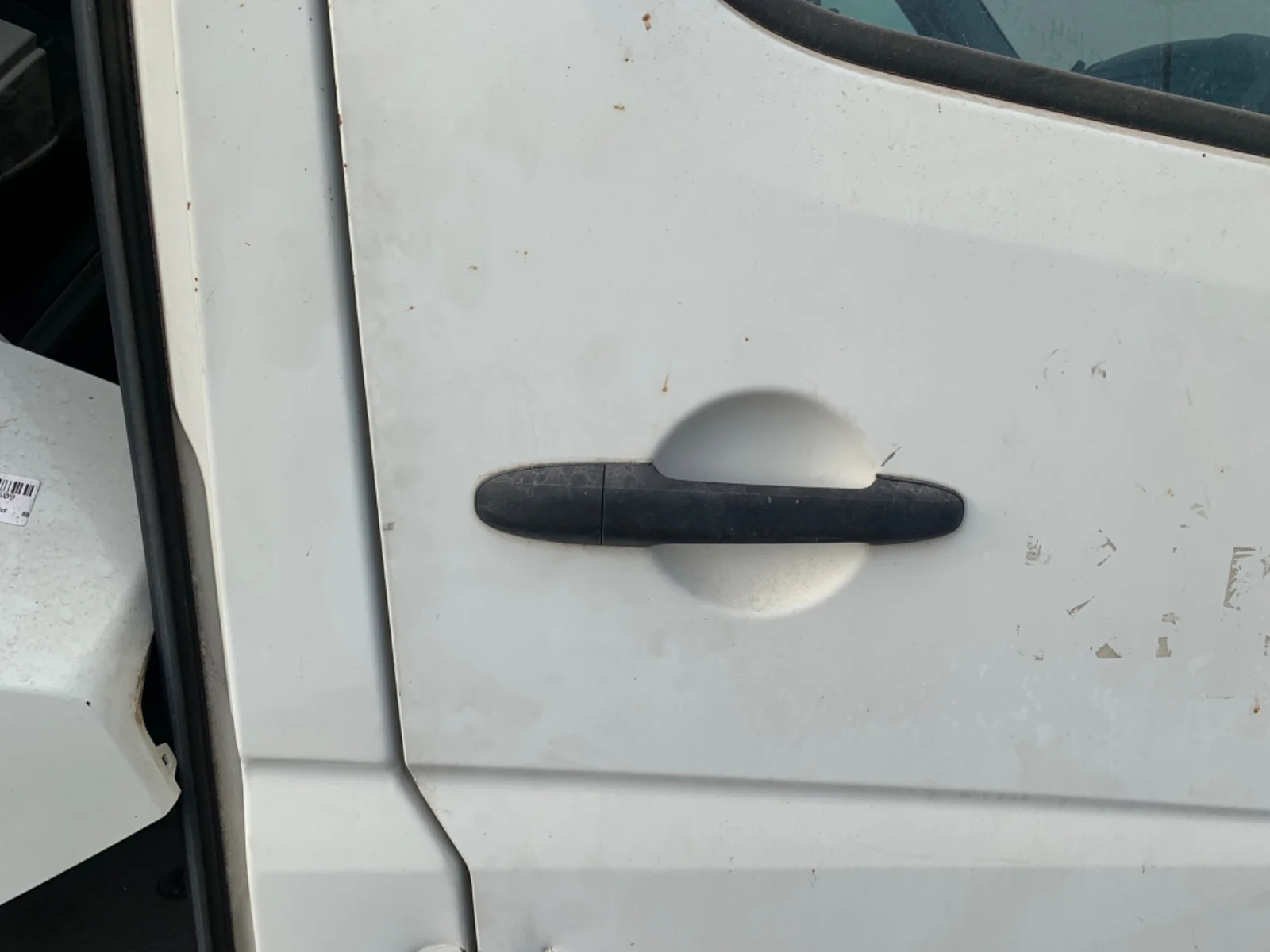 Foto de MANETA EXTERIOR DELANTERA DERECHA VOLKSWAGEN CRAFTER FURGÓN (2E) 2.5 TDI DPF (109 CV / 80 KW) referencia 2E0837205C