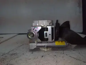 Foto de CINTURON SEGURIDAD DELANTERO DERECHO CITROEN DS3 1.6 e-HDi FAP (92 CV / 68 KW) referencia 96771570XX foto 4