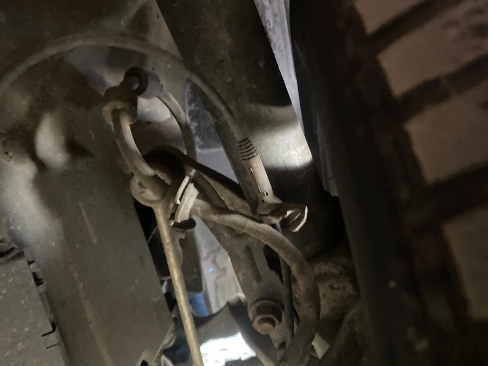 Foto de BRAZO SUSPENSION DELANTERO DERECHO BMW SERIE 5 BERLINA (E60) 3.0 24V CAT (231 CV / 170 KW)