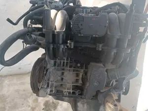 Foto de MOTOR COMPLETO SEAT IBIZA (6K1) 1.4 (60 CV / 44 KW) referencia AUD foto 5