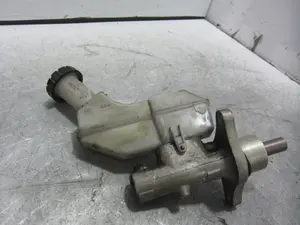 Foto de BOMBA FRENO RENAULT CLIO III 1.5 dCi Diesel CAT (86 CV / 63 KW) referencia 8200129956 foto 5