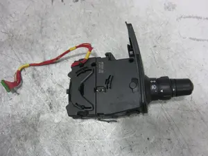 Foto de MANDO INTERMITENTES RENAULT CLIO III 1.2 (75 CV / 55 KW) referencia 88102001200 foto 4