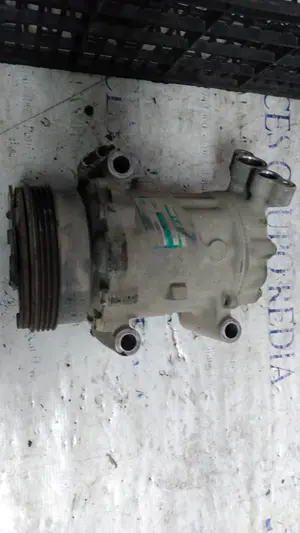 Foto de COMPRESOR AIRE ACONDICIONADO RENAULT CLIO II FASE II (B/CB0) referencia SD6VBJFE03 foto 3