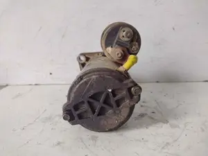 Foto de MOTOR ARRANQUE OPEL CORSA D referencia 93192995 foto 3
