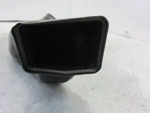 Foto de NO IDENTIFICADO PORSCHE MACAN (95BA) referencia 8R1819656 foto 3