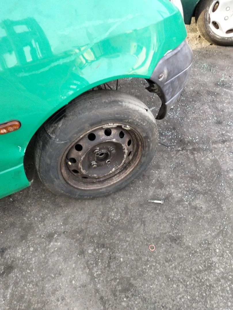 Foto de LLANTA RENAULT TWINGO I (C06) 1.2 (58 CV / 43 KW)