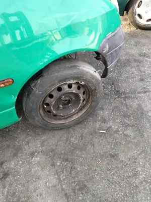 Foto de LLANTA RENAULT TWINGO I (C06) 1.2  (58 CV / 43 KW)