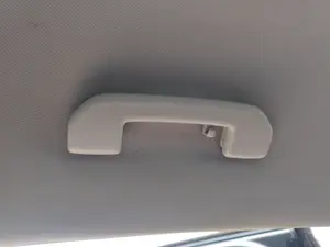Foto de ASIDERO TECHO TRASERO IZQUIERDO CITROEN C4 PICASSO/SPACETOURER 1.6 HDi FAP (92 CV / 68 KW) referencia 98012429BJ