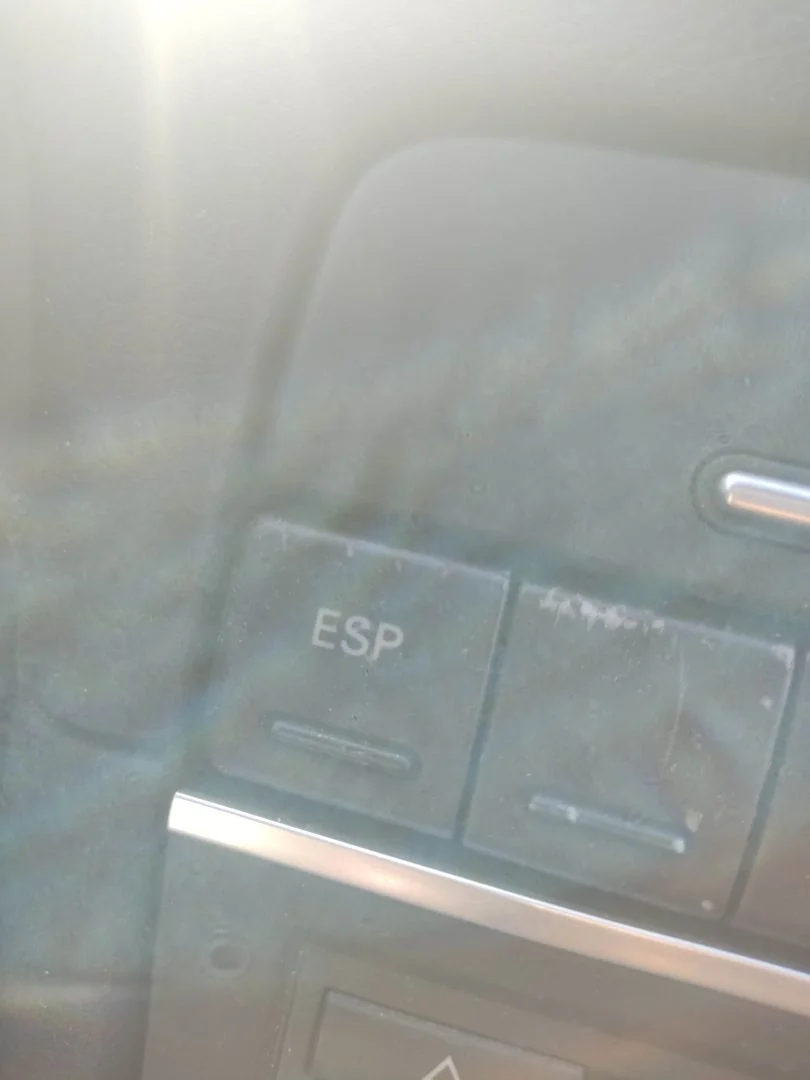 Foto de INTERRUPTOR AUDI A4 CABRIOLET (8H) 2.5 V6 24V TDI (163 CV / 120 KW)