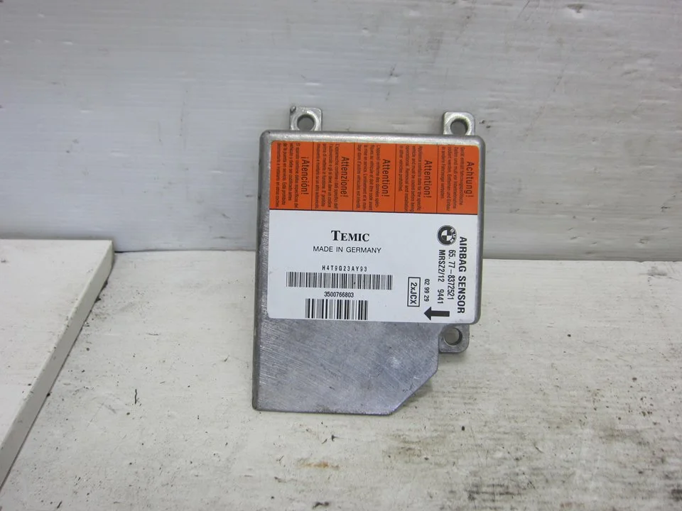 Foto de CENTRALITA AIRBAG BMW SERIE 3 BERLINA (E46) 2.0 16V Diesel CAT (136 CV / 100 KW) referencia 65778372521