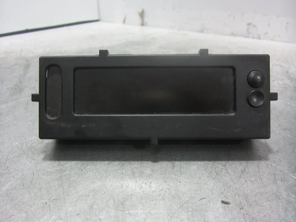 Foto de PANTALLA MULTIFUNCION RENAULT CLIO III 1.2 (75 CV / 55 KW) referencia 280348139R