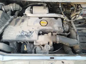 Foto de MOTOR ARRANQUE OPEL ASTRA G BERLINA 2.2 16V DTI CAT (Y 22 DTR / L50) (125 CV / 92 KW) referencia 93176034 foto 4