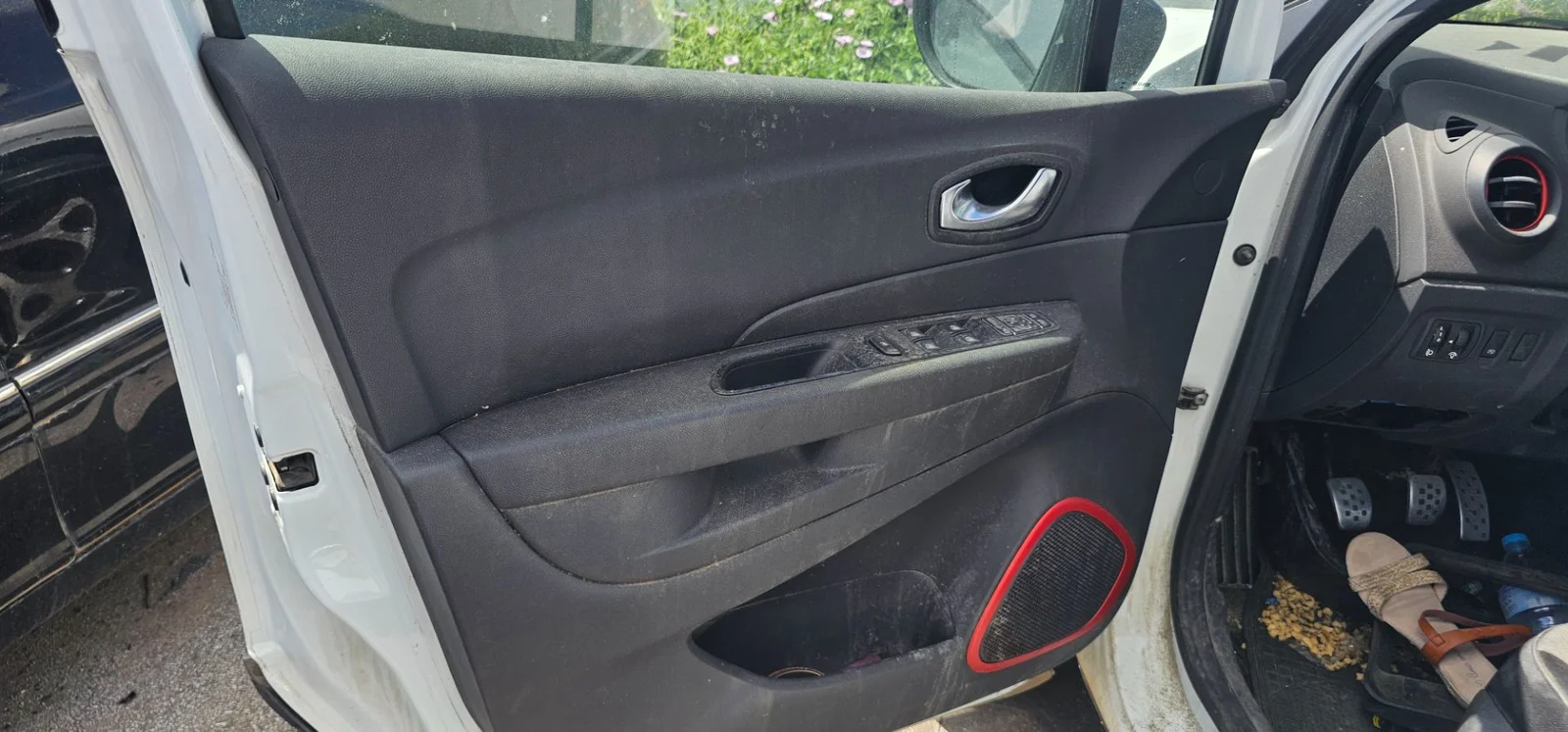Foto de ELEVALUNAS DELANTERO IZQUIERDO RENAULT CAPTUR I 1.5 dCi Diesel FAP (110 CV / 81 KW)