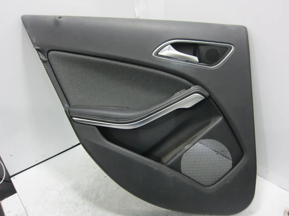 Foto de GUARNECIDO PUERTA TRASERA IZQUIERDA MERCEDES-BENZ CLASE A (BM 176) 1.5 CDI CAT (109 CV / 80 KW) referencia 3003517300