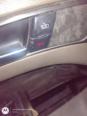 Foto de INTERRUPTOR AUDI A6 BERLINA (4B2) 1.9 TDI (131 CV / 96 KW)