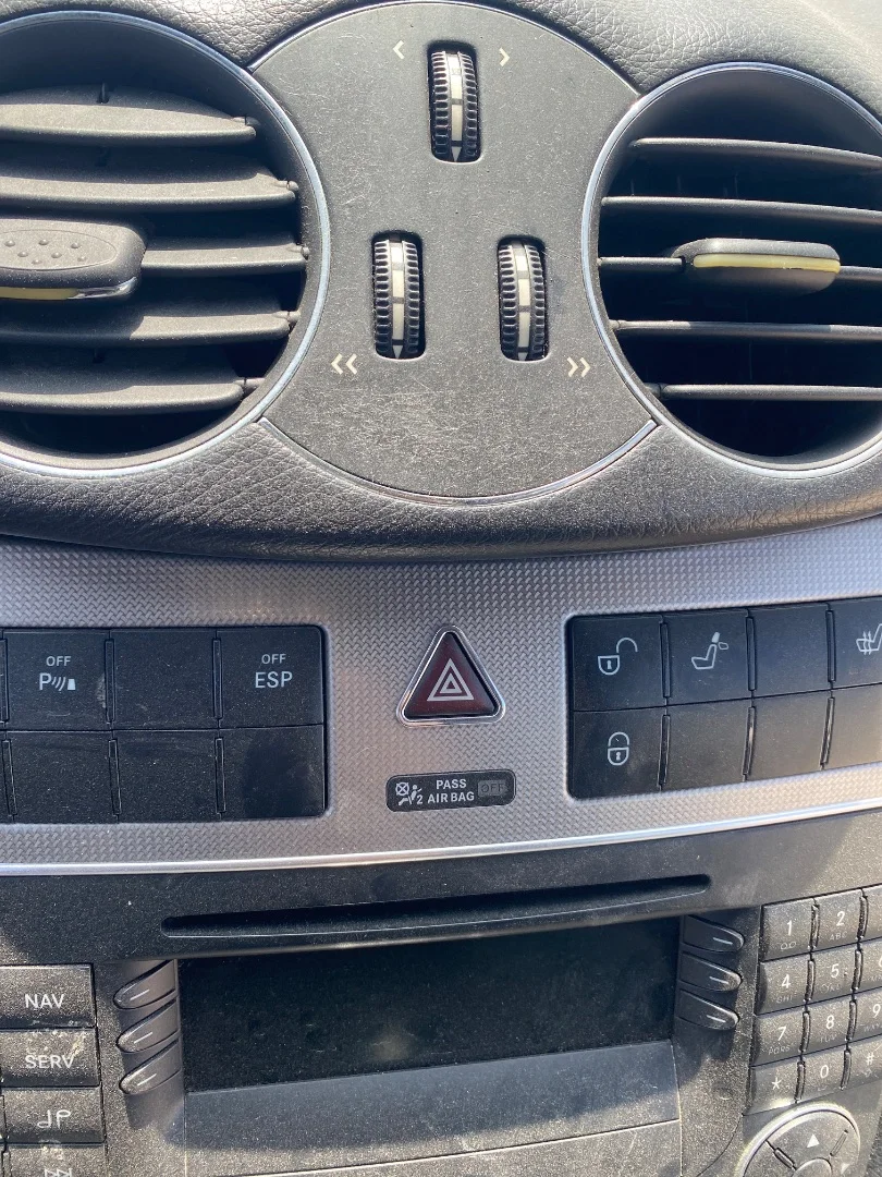 Foto de WARNING MERCEDES-BENZ CLK (BM 209) CABRIO 1.8 CAT (163 CV / 120 KW)