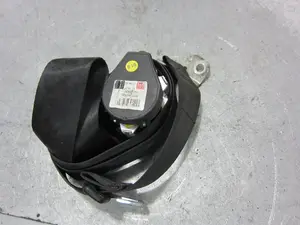 Foto de CINTURON SEGURIDAD TRASERO IZQUIERDO VOLKSWAGEN GOLF VI (5K1)(10.2008) 1.6 TDI DPF (105 CV / 77 KW) referencia 617980700