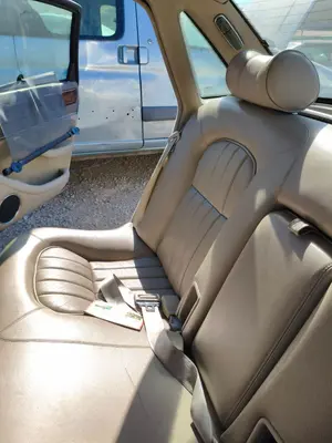 Foto de CINTURON SEGURIDAD TRASERO DERECHO JAGUAR XJ 3.2 CAT (211 CV / 155 KW)