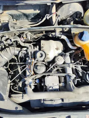 Foto de MOTOR COMPLETO AUDI A6 BERLINA (4B2) 2.5 V6 24V TDI (150 CV / 110 KW) referencia AFB