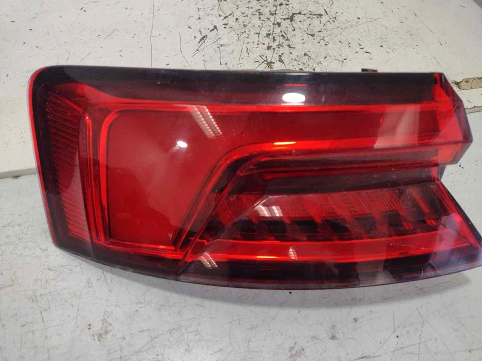 Foto de PILOTO TRASERO IZQUIERDO AUDI A5 COUPE (F53) 2.0 16V TDI (190 CV / 140 KW) referencia 8W6945091