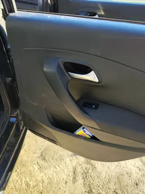 Foto de ELEVALUNAS TRASERO DERECHO VOLKSWAGEN POLO V (6R1) 1.2  (60 CV / 44 KW)