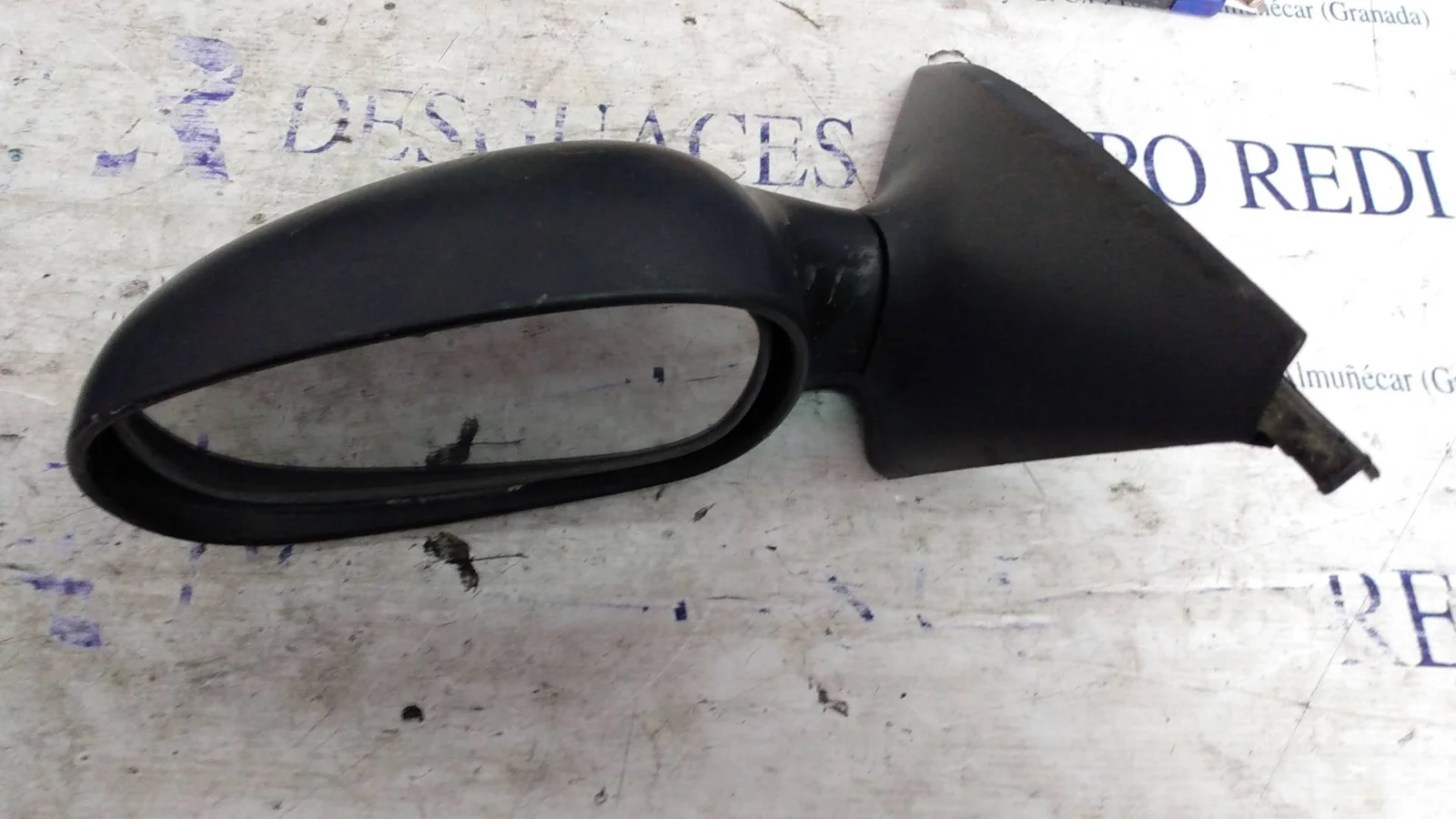 Foto de RETROVISOR IZQUIERDO DAEWOO LANOS 1.4 CAT (75 CV / 55 KW) referencia 96304167