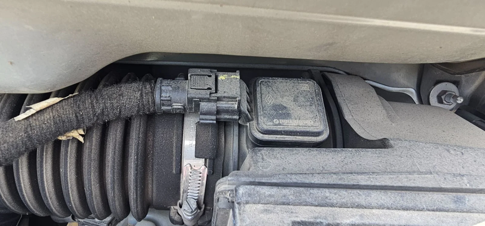 Foto de CAUDALIMETRO RENAULT CAPTUR I 1.5 dCi Diesel FAP (110 CV / 81 KW)