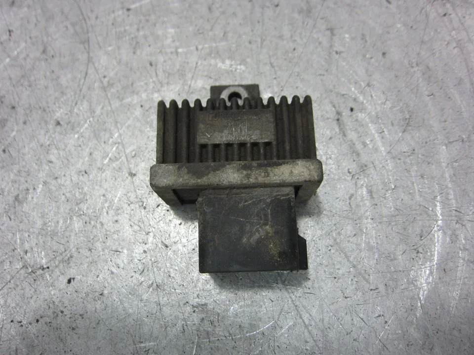 Foto de CAJA PRECALENTAMIENTO RENAULT CLIO III referencia 7700115078