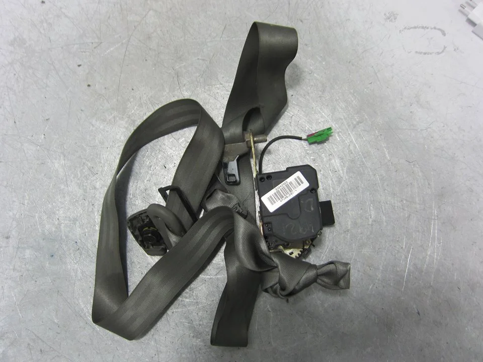 Foto de CINTURON SEGURIDAD DELANTERO DERECHO CHEVROLET REZZO 2.0 CAT (121 CV / 89 KW) referencia 33042969