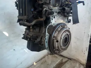 Foto de MOTOR COMPLETO MAZDA 3 BERLINA (BK) 1.6 16V CAT (105 CV / 77 KW) referencia Z6 foto 10