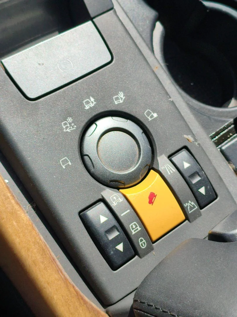 Foto de MANDO MULTIFUNCION LAND ROVER RANGE ROVER SPORT 4.4 V8 CAT (299 CV / 220 KW)