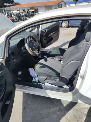 Foto de GOMAS CONTORNO PUERTA OPEL CORSA D 1.3 16V CDTI (75 CV / 55 KW)
