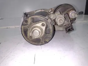 Foto de MOTOR ARRANQUE SEAT IBIZA (6L1) 1.2 (64 CV / 47 KW) referencia 0001120400 foto 4